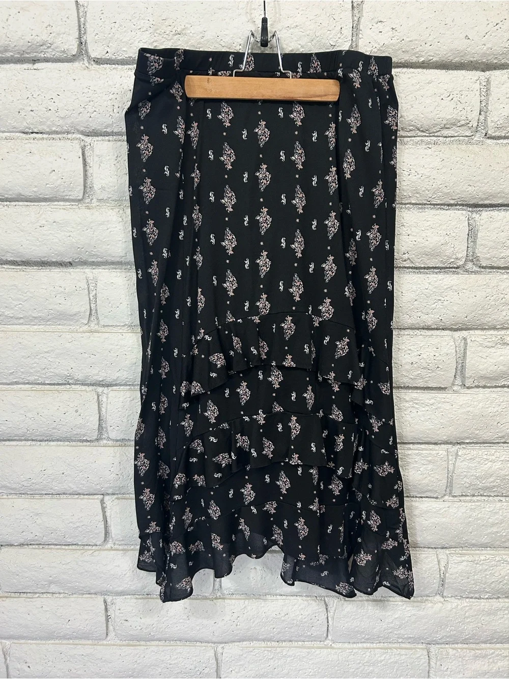 Style Co Black Boho Ruffle Midi Skirt Floral‎ Print Size Large